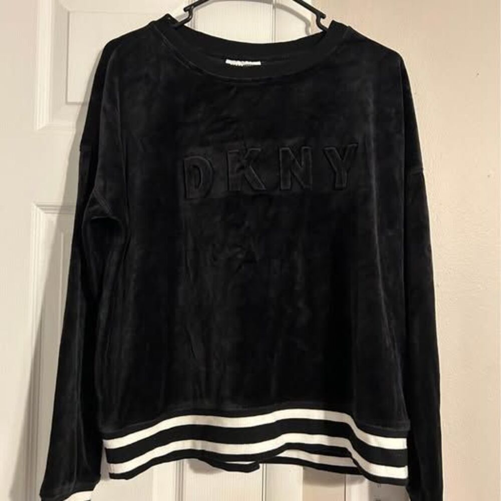 NWT DKNY Sport Velour Sweatshirt Size M
